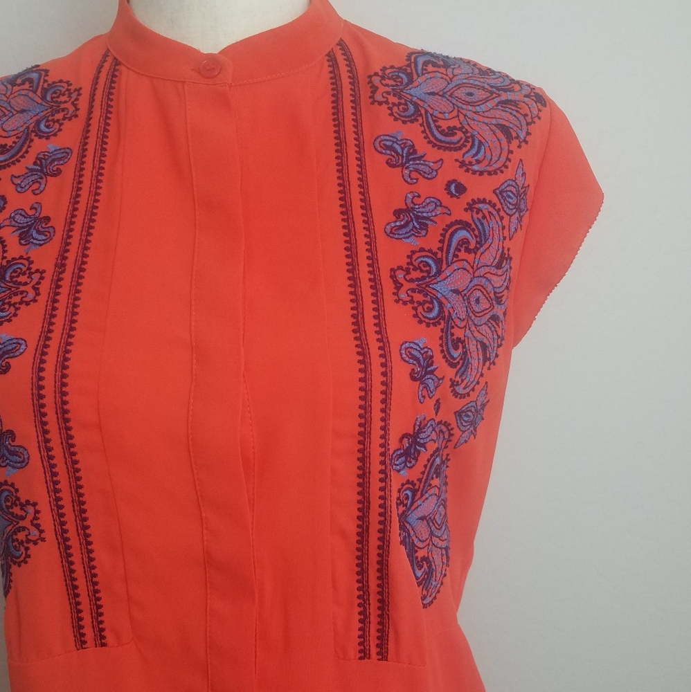 THML Embroidered Top Size Small - Picture 5 of 15